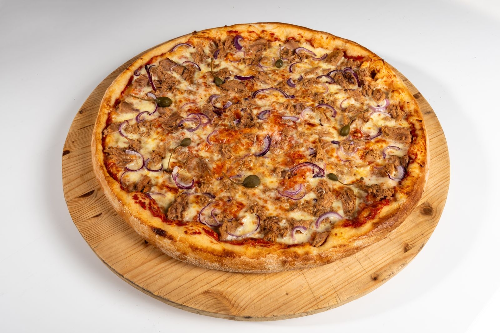 Pizza Tonno e Cipola Grande