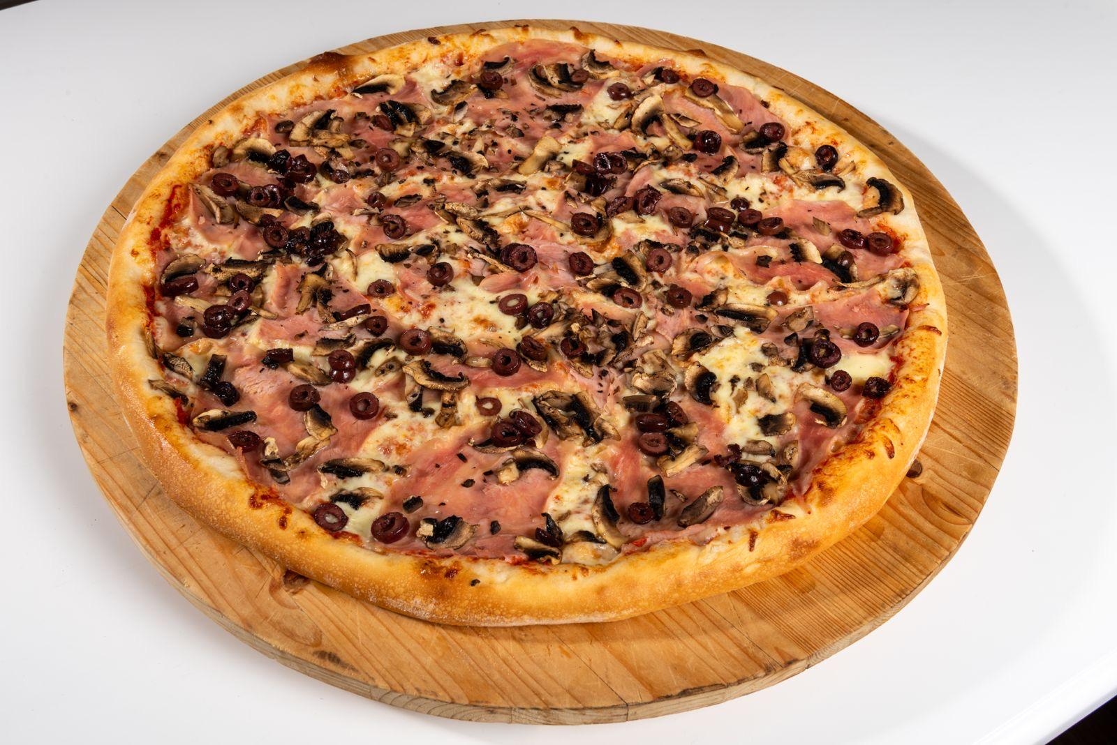 Pizza Capricciosa Grande