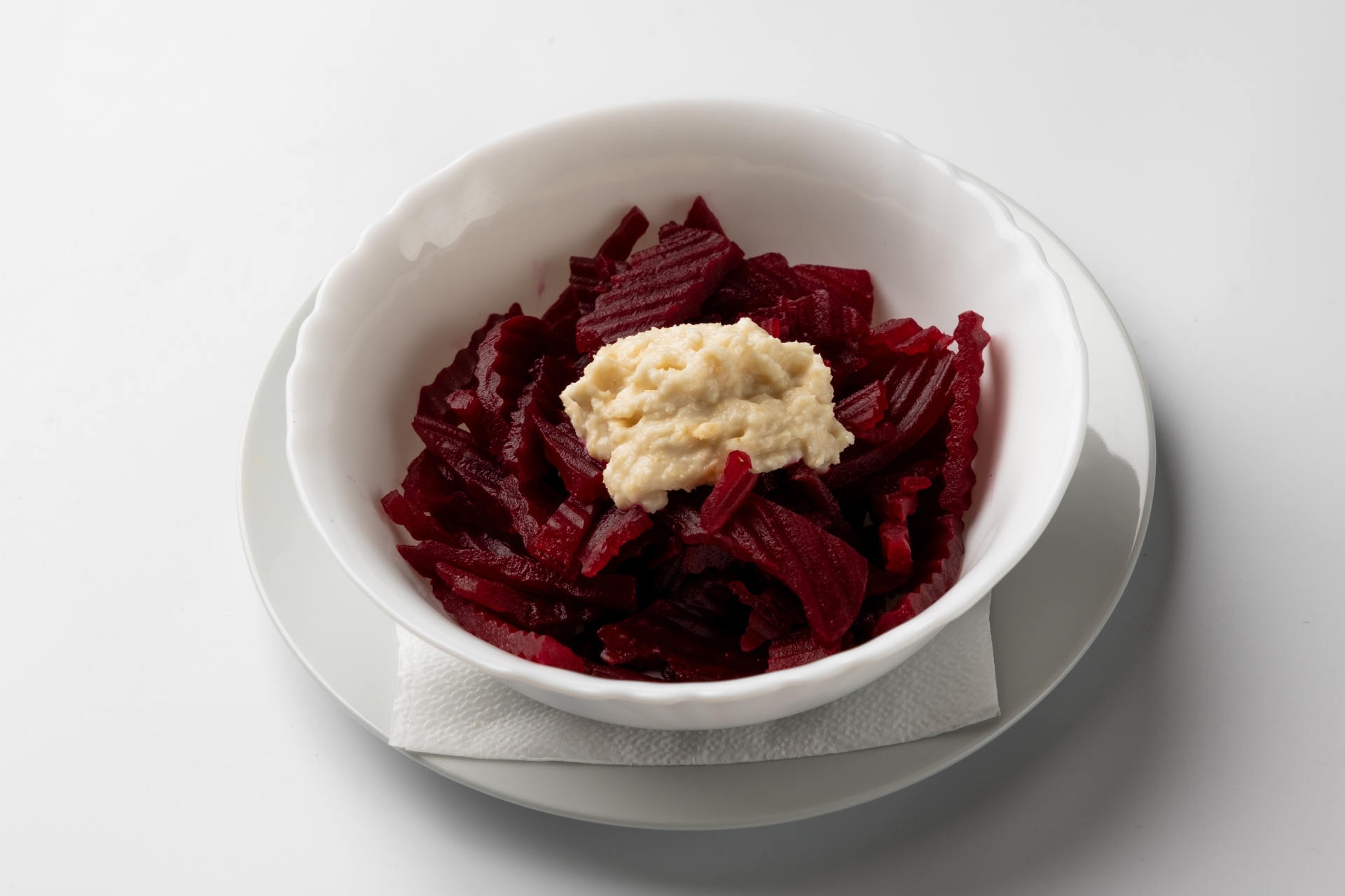 Salata de sfecla rosie si hrean