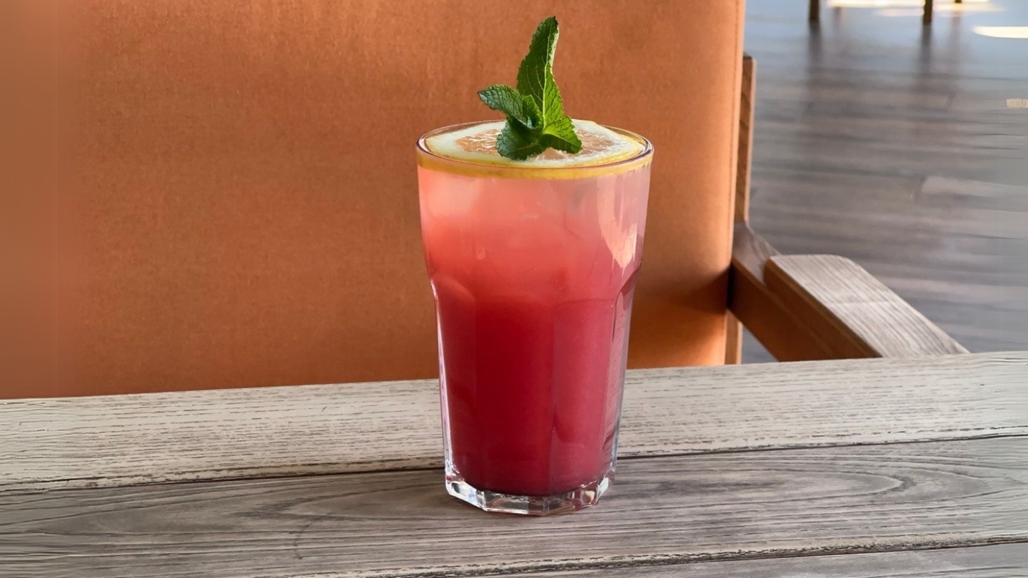 400ml STRAWBERRY LEMONADE