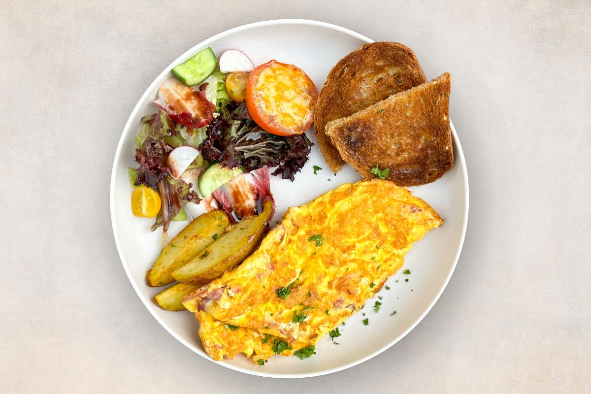 Bacon and Cheese Omelette (D, E)