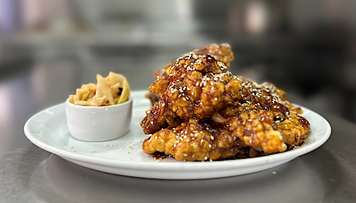 Korean Honey Butter Chicken Wings/ Корейські курячі крильця 480/ 50 г.