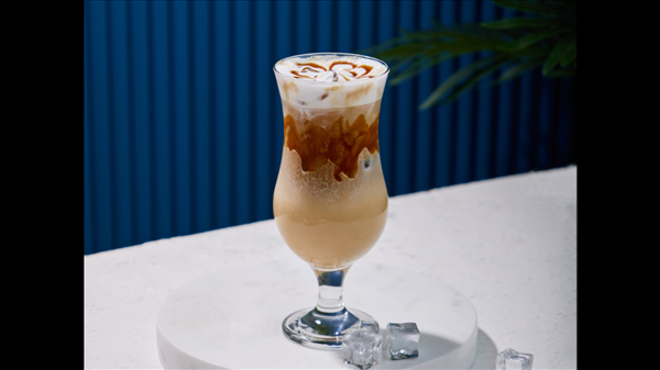 Iced Caramel Macchiato