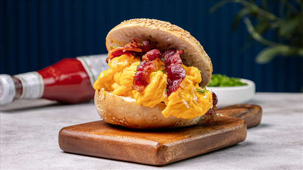 BEC Breakfast Bagel