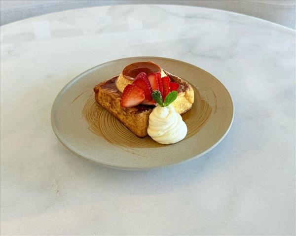 Creme Caramel French Toast
