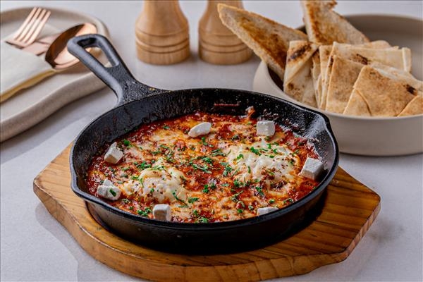 Baked Egg Shakshoka 