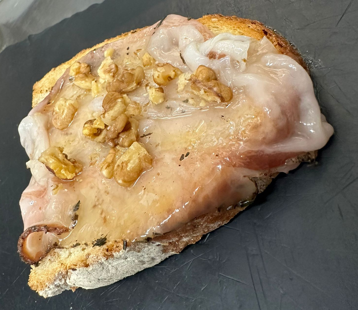 Bruschette al Lardo con Miele e Noci